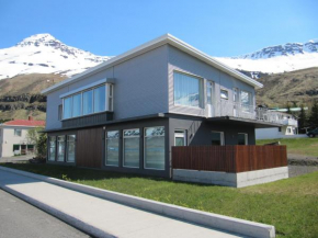  Seydisfjördur Apartment  Seyðisfjörður